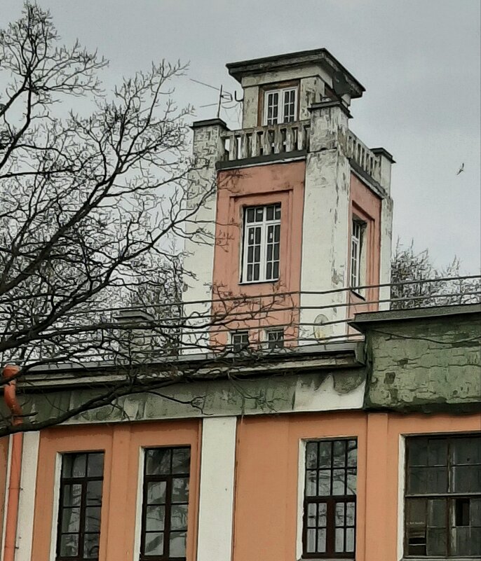 Здание пожарной части при ГРЭС Красный Октябрь - Наталья Герасимова