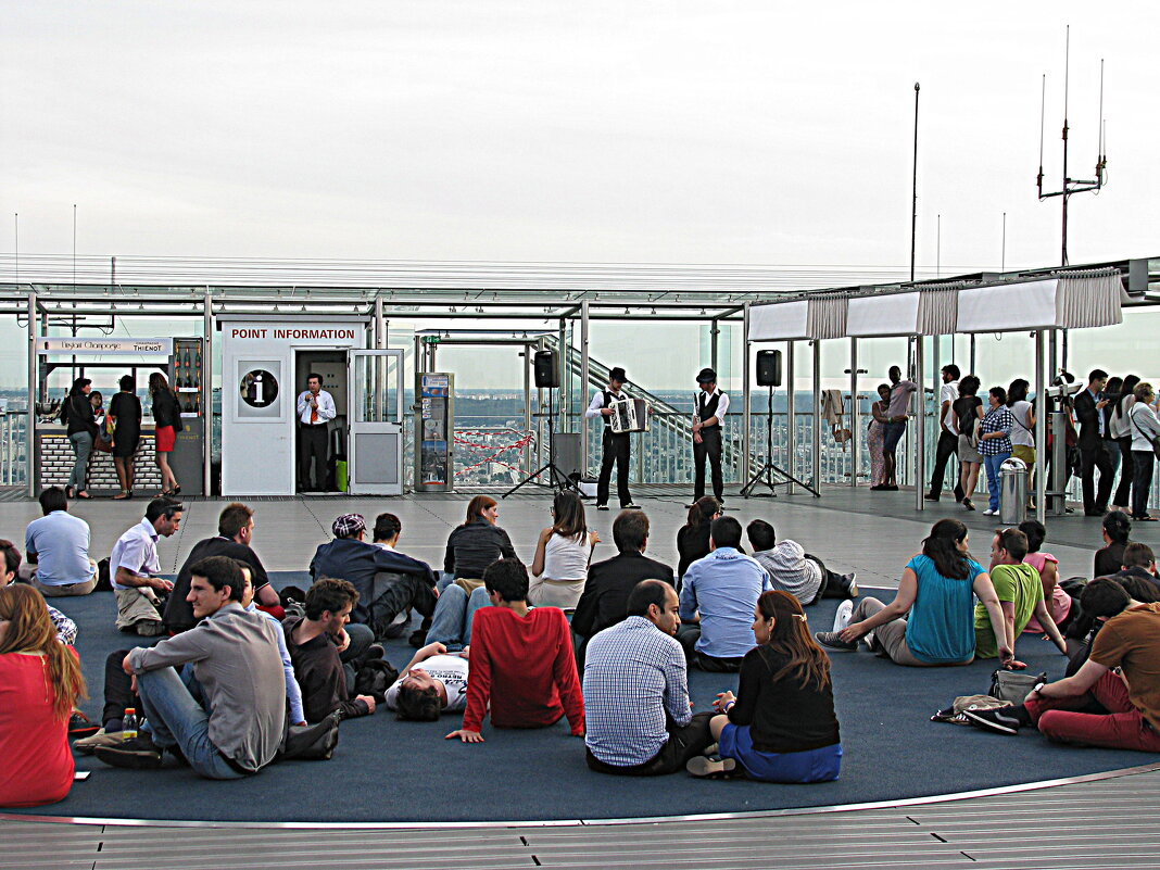 Париж. - Владимир Драгунский Париж. - Владимир Драгунский