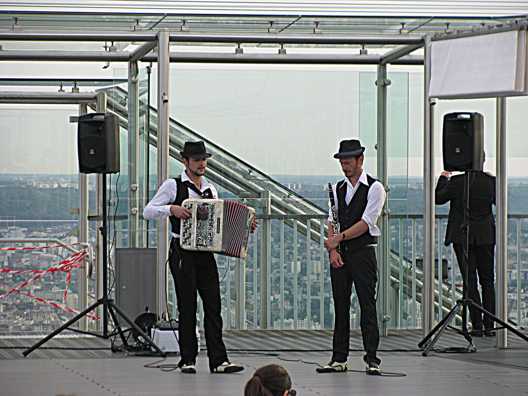 Париж. - Владимир Драгунский