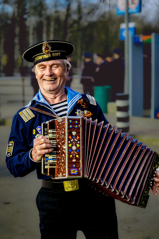 Играй, гармонь! - Александр Силинский Играй, гармонь! - Александр Силинский