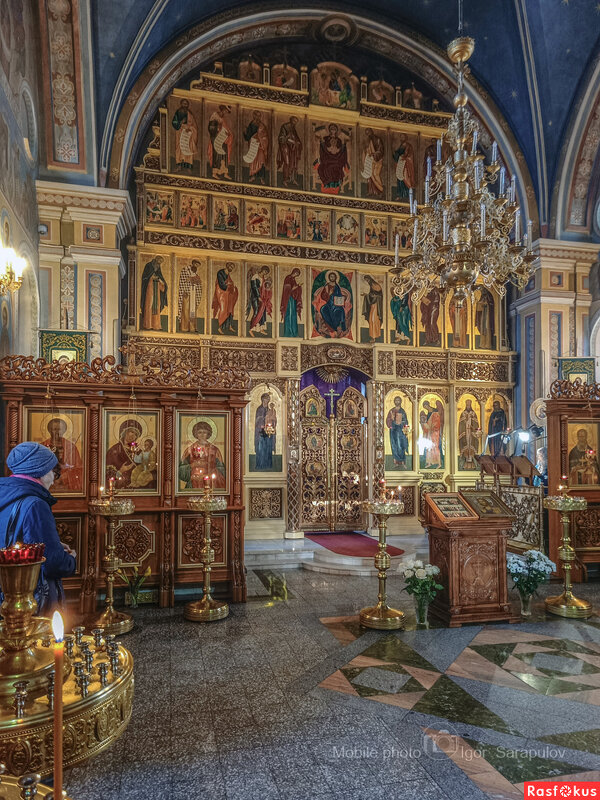 В Иннокентьевском храме - Игорь Сарапулов