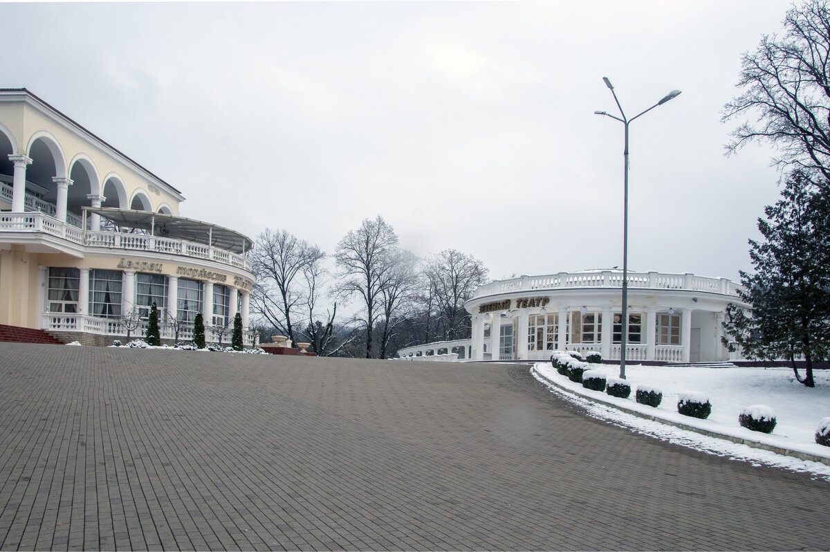 Нальчик. В Атажукинском саду - Gen Нальчик. В Атажукинском саду - Gen