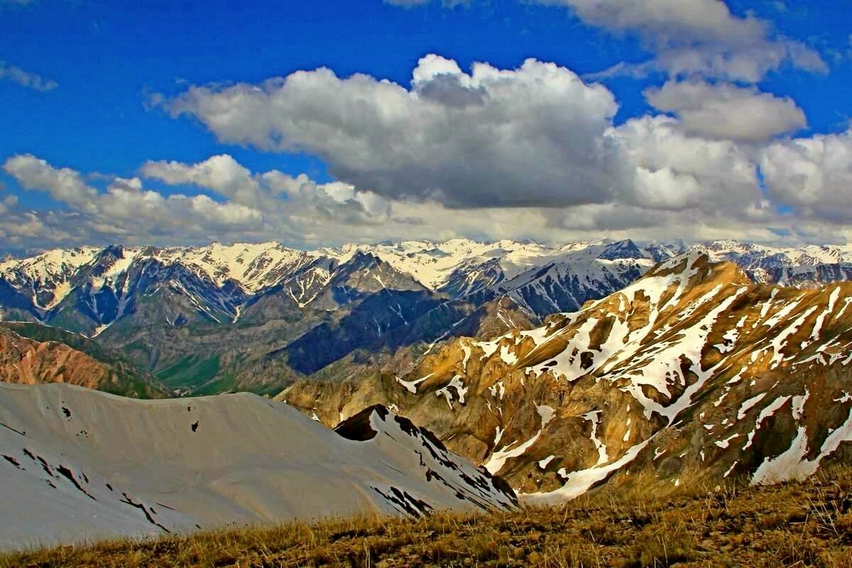 ГОРНАЯ ПРОГУЛКА. - Виктор Осипчук