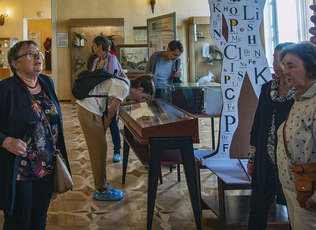 *** - Александр Русинов