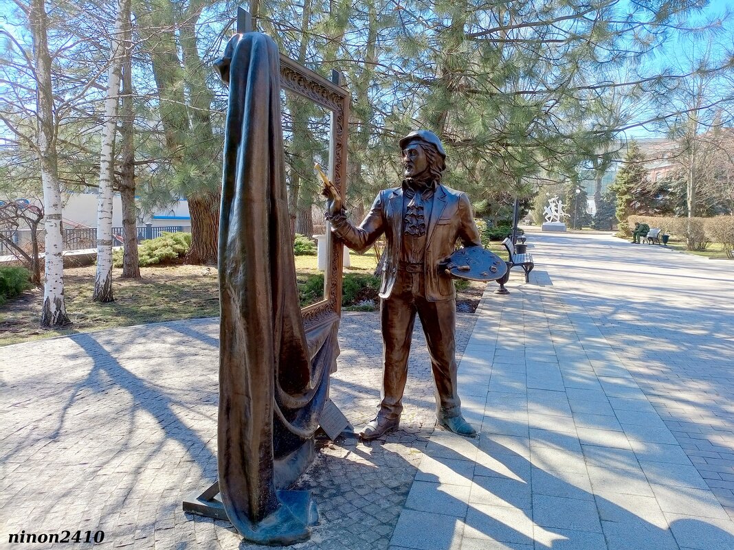 Ростов-на-Дону... на набережной... - Нина Бутко Ростов-на-Дону... на набережной... - Нина Бутко