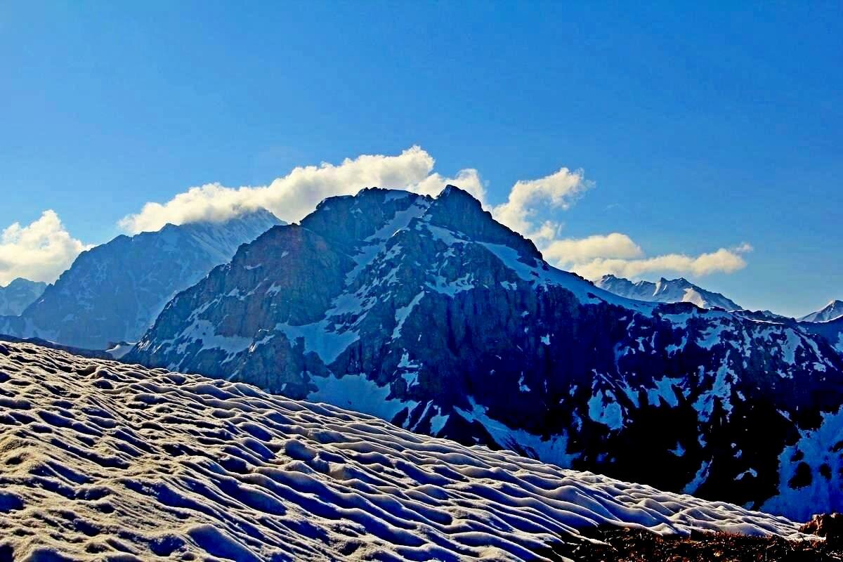 ГОРНАЯ ПРОГУЛКА. - Виктор Осипчук