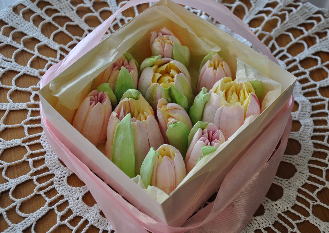 Зефирные тюльпаны - Татьяна Машошина Зефирные тюльпаны - Татьяна Машошина