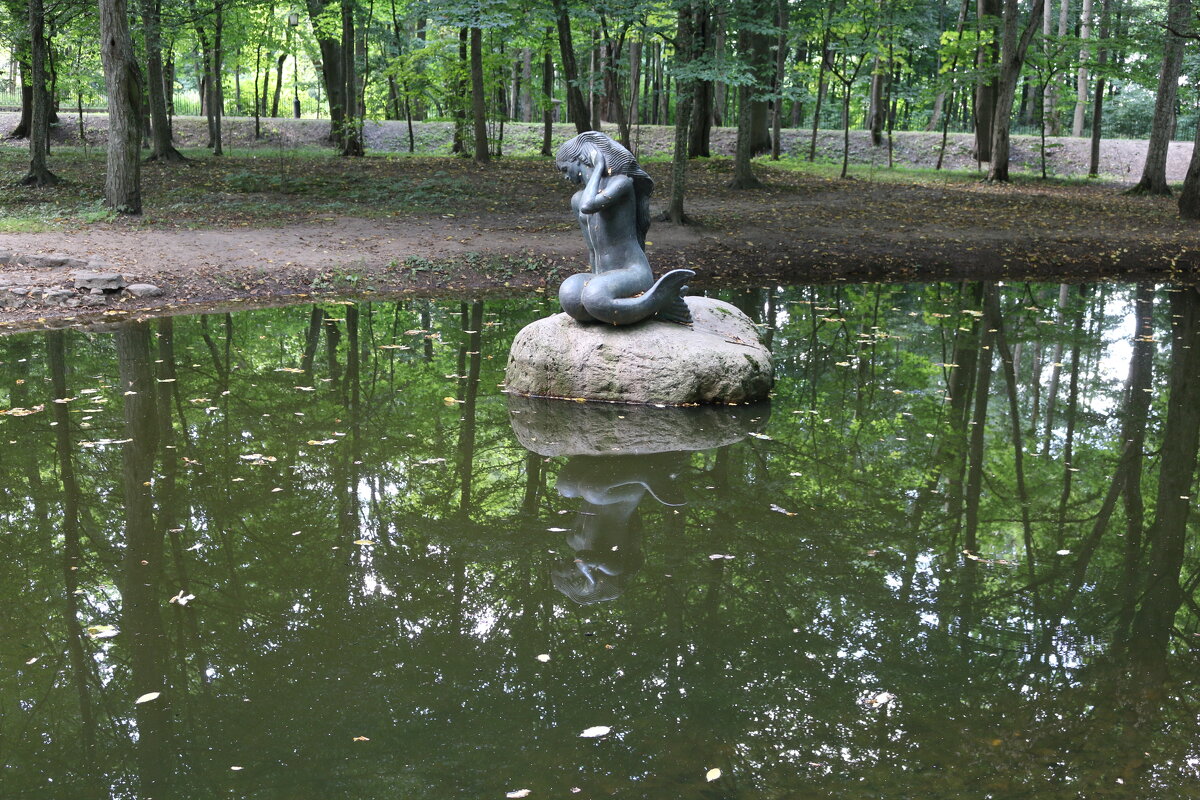 Скульптуры Несвижского парка - Ольга Скульптуры Несвижского парка - Ольга