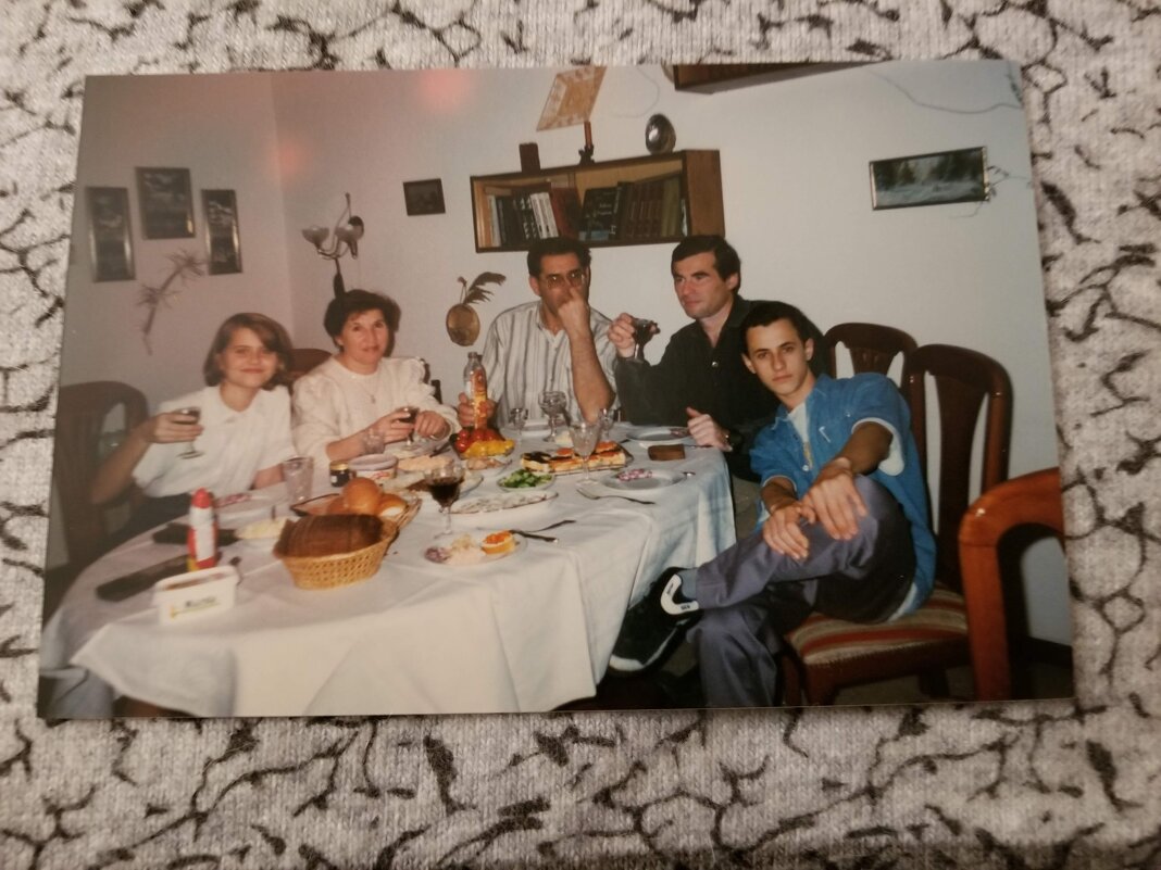 Семья Наты уже в Ашдоде - Светлана Хращевская Семья Наты уже в Ашдоде - Светлана Хращевская