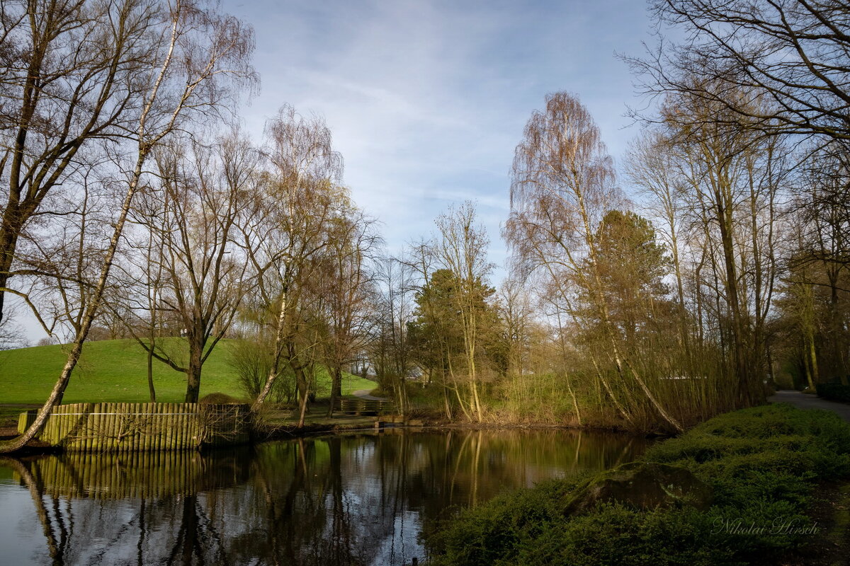 В весеннем парке... - Николай Гирш В весеннем парке... - Николай Гирш