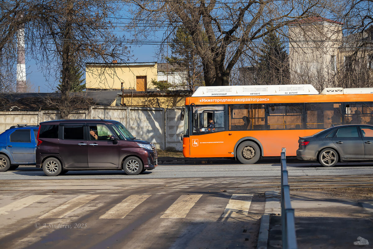 Транспорт на дороге - Александр Синдерёв