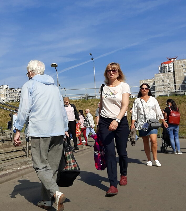 *** - Владимир Захаров