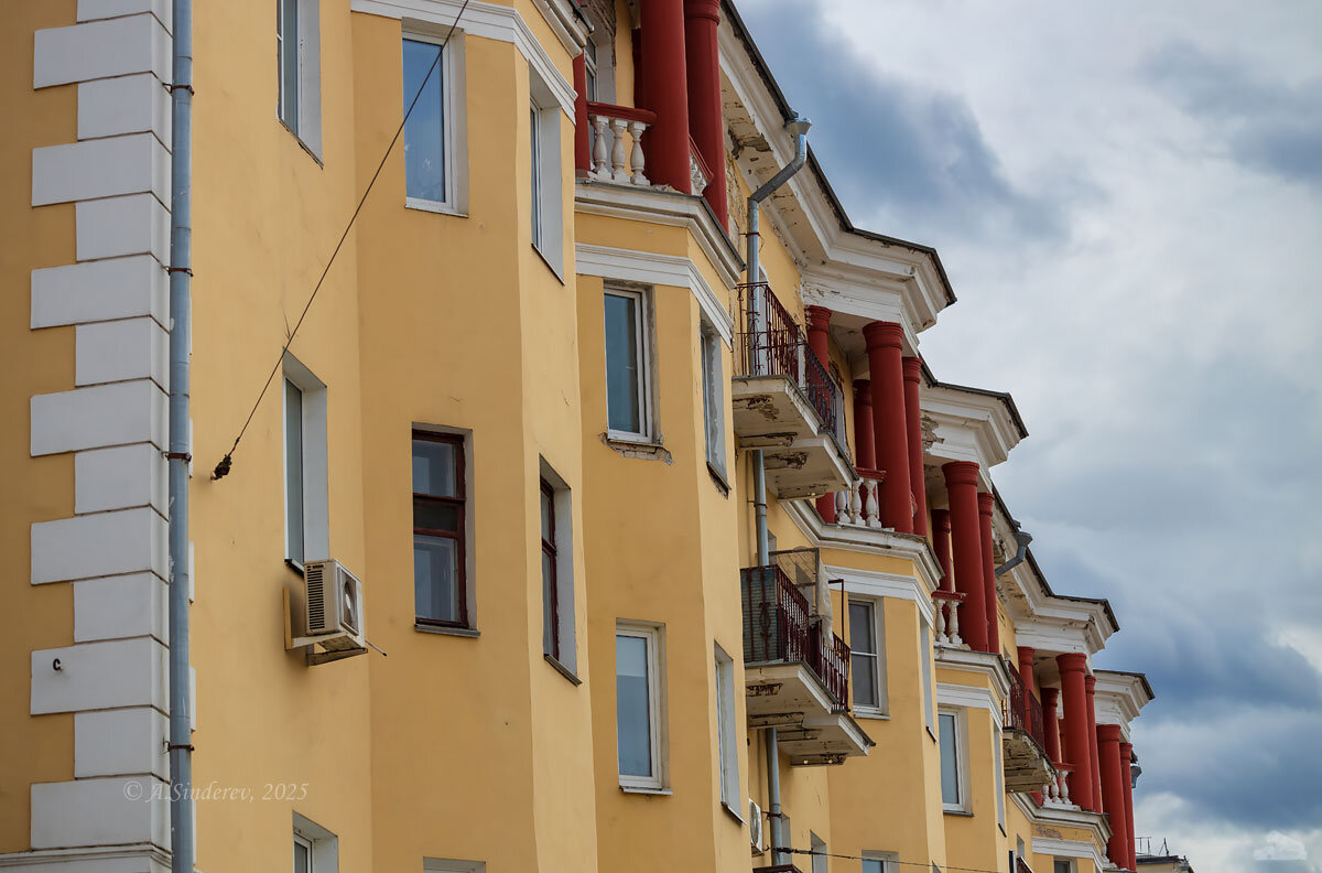 Балконы, окна - Александр Синдерёв