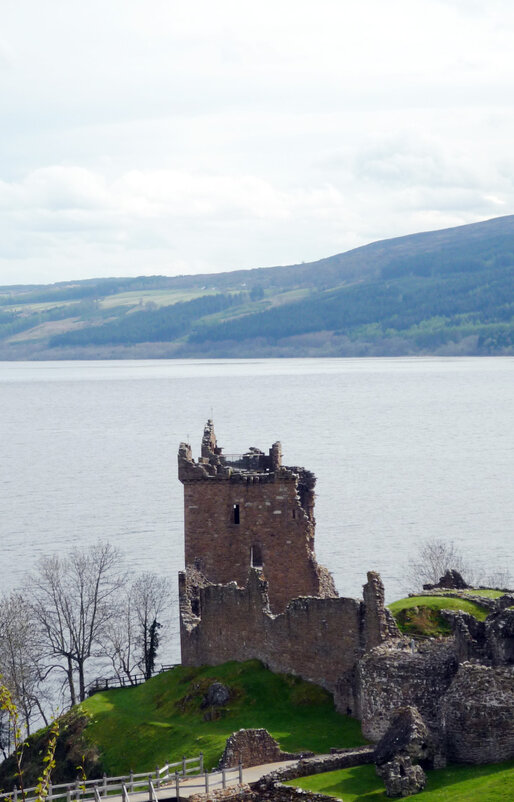 Озеро Лох-Несс - Ирина Ватолина Озеро Лох-Несс - Ирина Ватолина