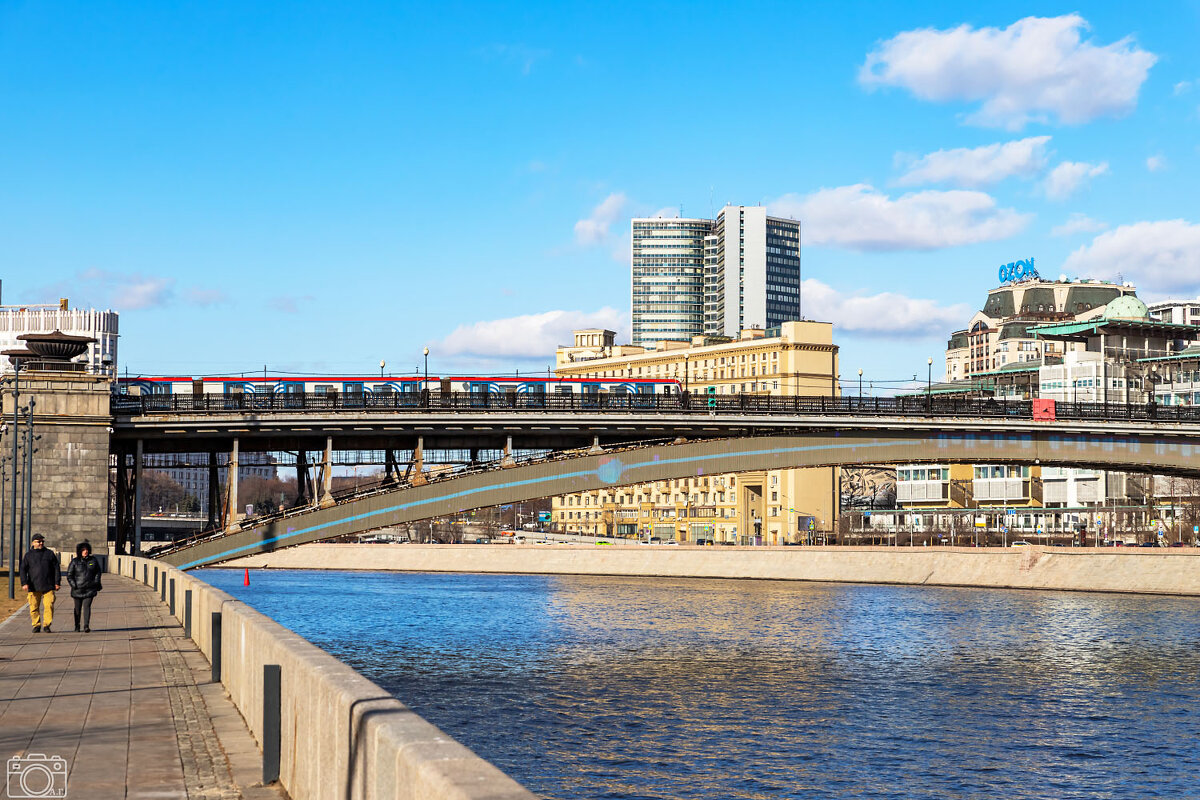 Метромост "Смоленский" - Александр 