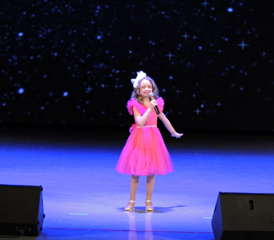 Маленькая певица. - Ната57 Наталья Мамедова