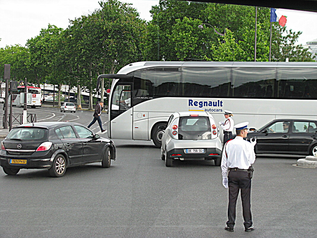 Париж. - Владимир Драгунский Париж. - Владимир Драгунский