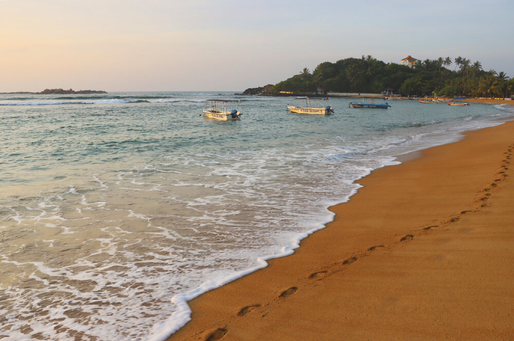 Утро на пляже Унаватуны - Галина Ильясова