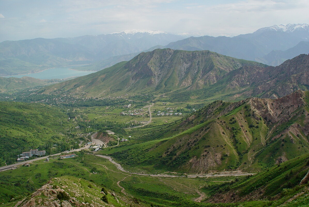 ПРОГУЛКА НА БОЛЬШОЙ ЧИМГАН 3300м. - Виктор Осипчук ПРОГУЛКА НА БОЛЬШОЙ ЧИМГАН 3300м. - Виктор Осипчук