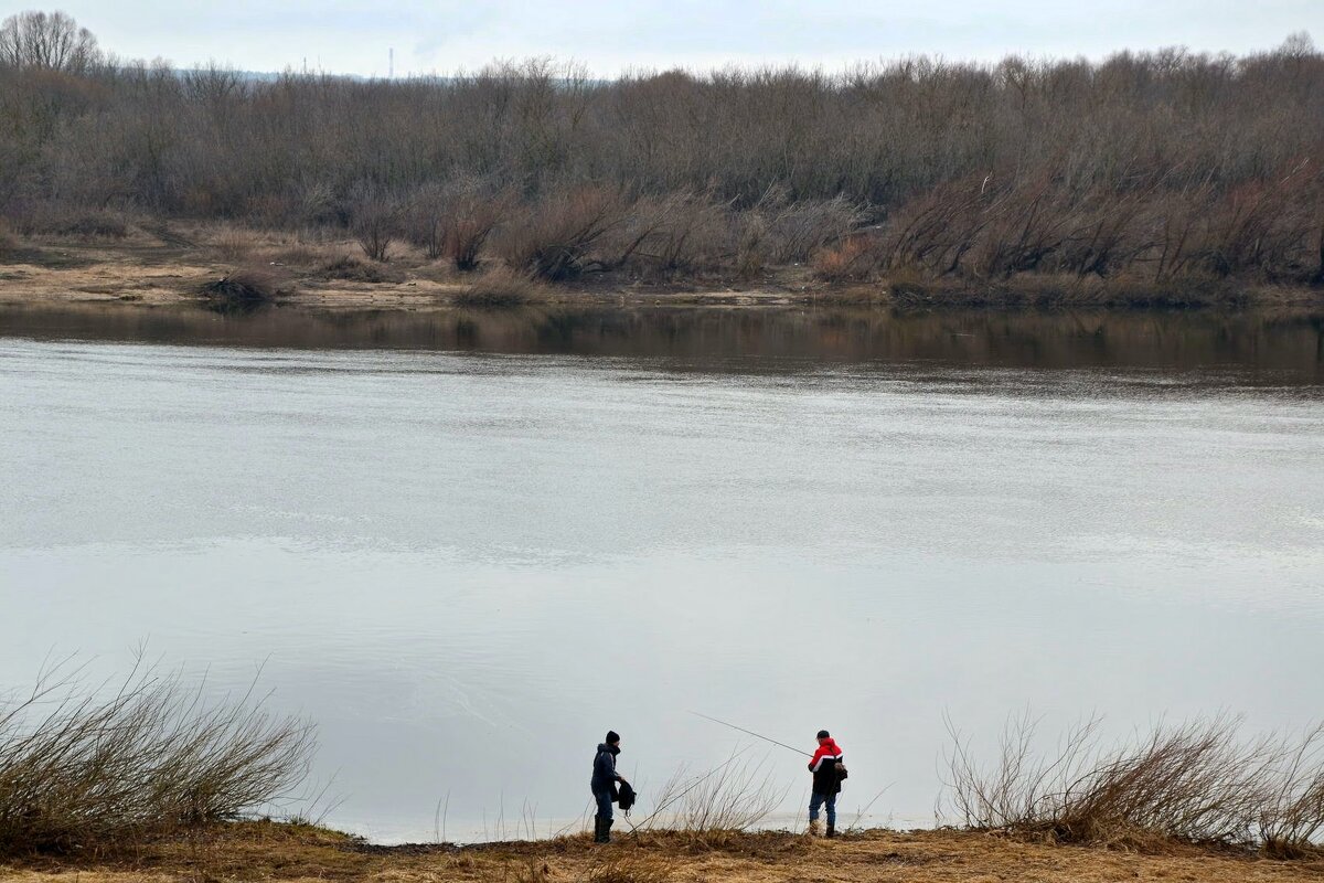 Рыбаки на Оке. - Михаил Столяров