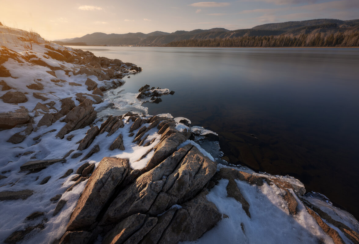 * - Александр Иванов