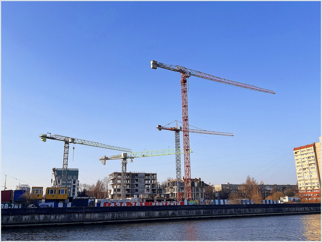 Утро города. - Валерия Комова Утро города. - Валерия Комова