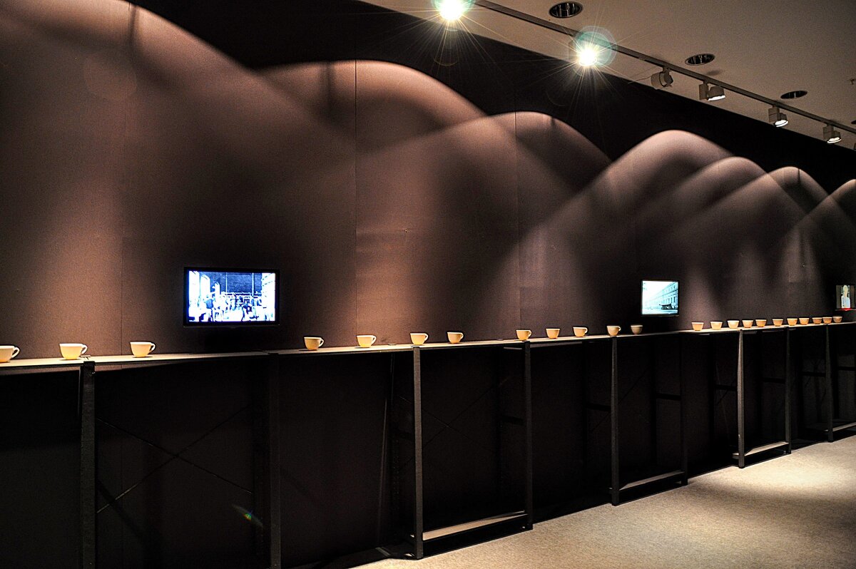 Маленькая чашечка кофе .... - Анатолий Колосов