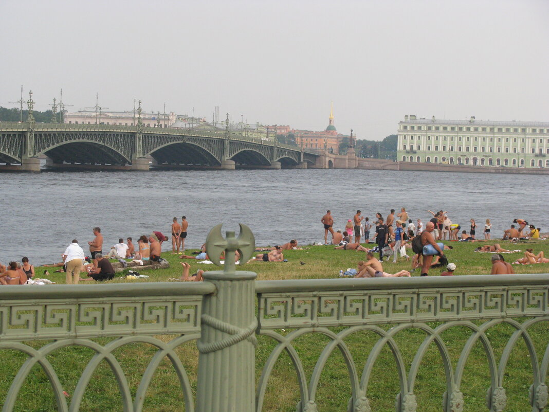 Лето в Санкт-Петербурге - Олег Зоркий Лето в Санкт-Петербурге - Олег Зоркий