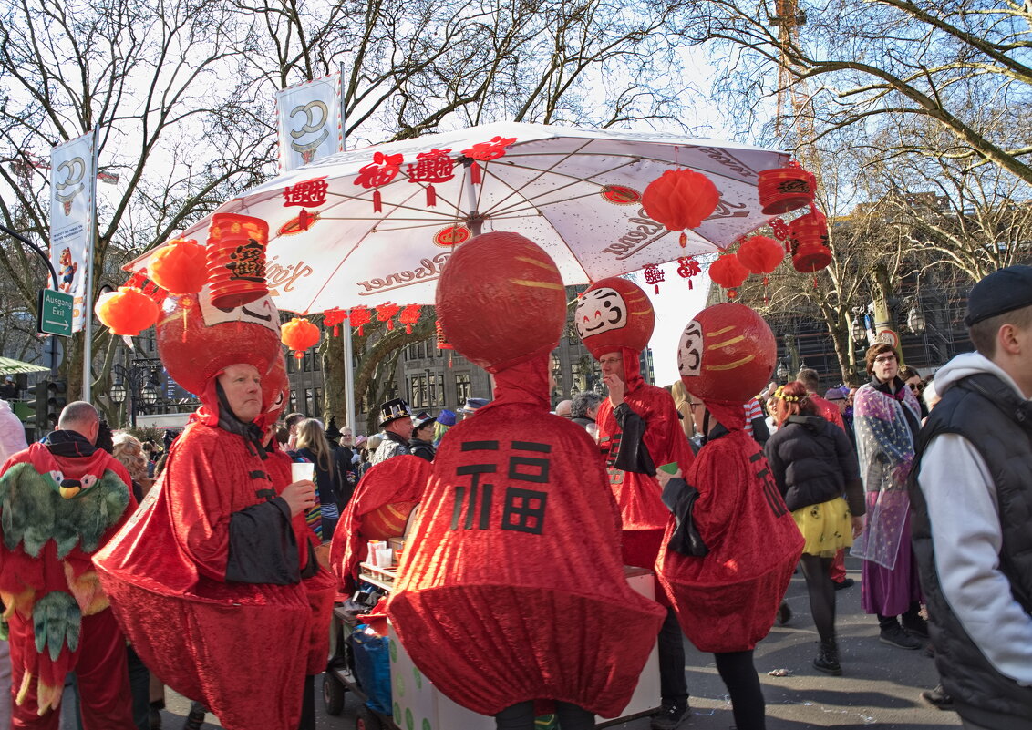 *** - Witalij Loewin