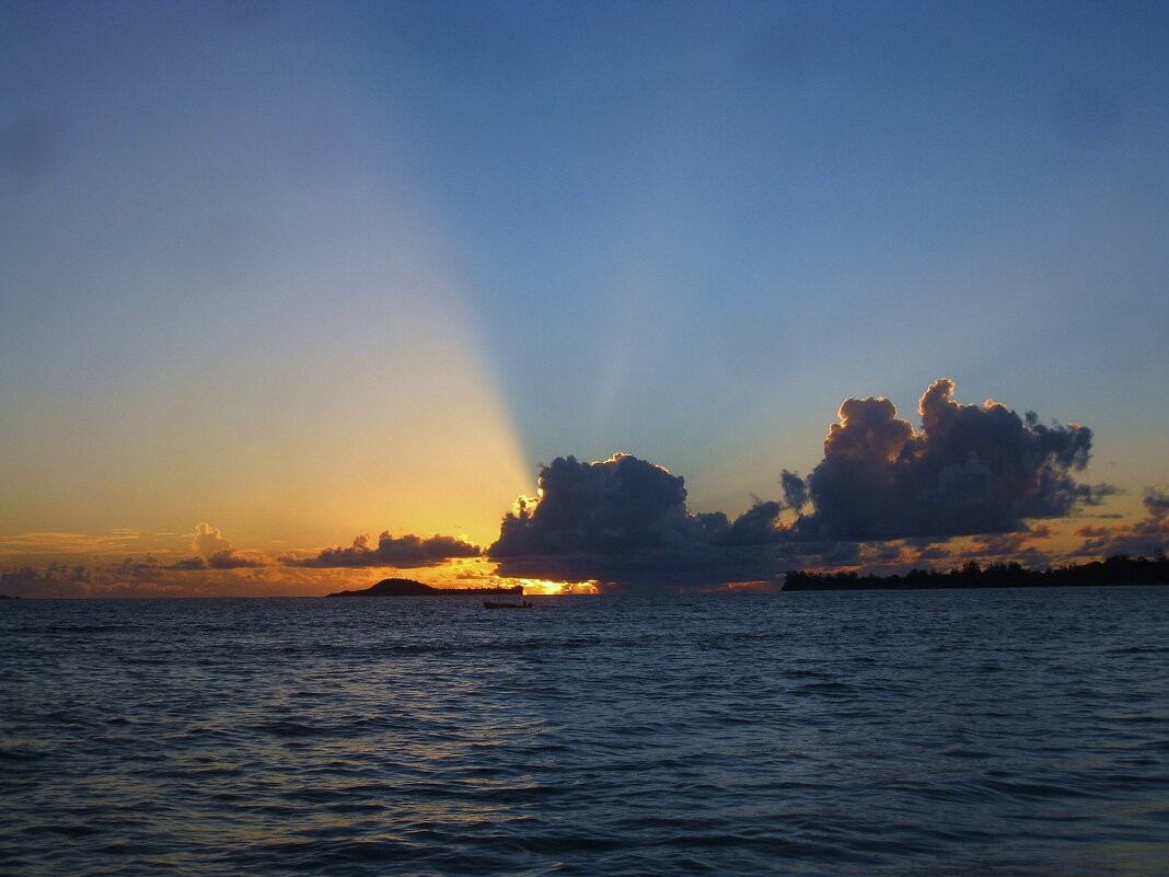 Вечер на Сейшелах. - unix (Илья Утропов)