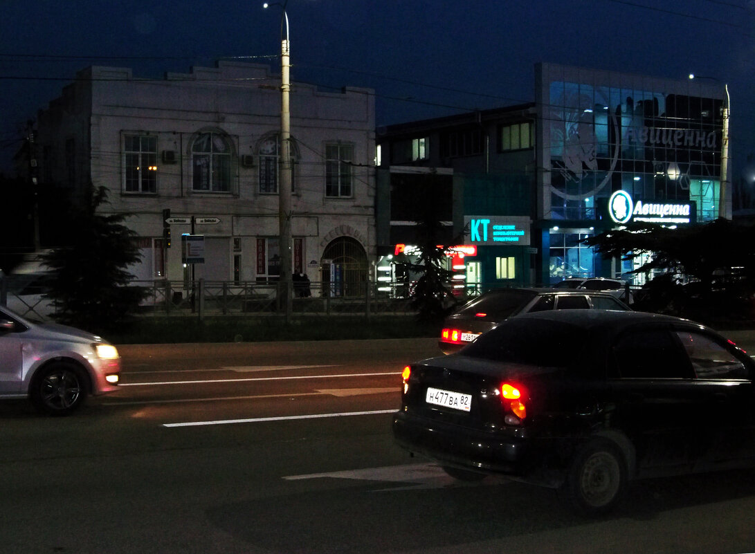 Ночной Симферополь - Валентин Семчишин Ночной Симферополь - Валентин Семчишин