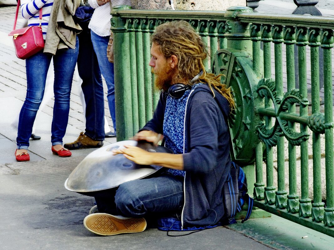 Необычная музыка - Сергей Швечков