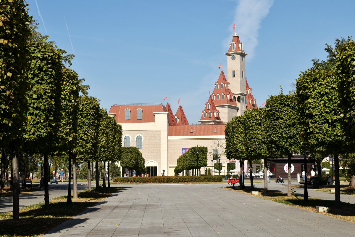 Парк аттракционов "Остров Мечты" - Леонид Иванчук Парк аттракционов "Остров Мечты" - Леонид Иванчук