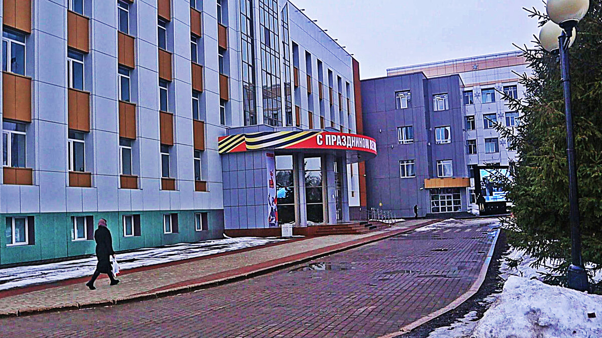 Апрель...У властных дверей! - Владимир 