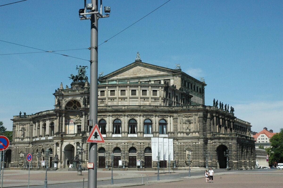 Опера Земпера - Alexandra Sakharova