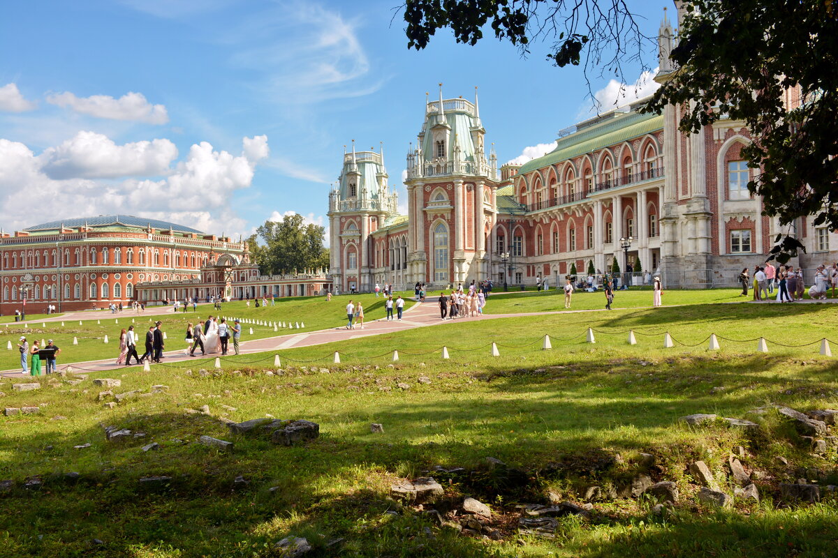 Выходной в Царицыно - Леонид Иванчук