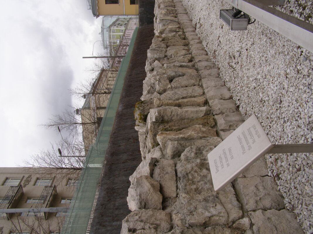 Фрагмент стены белого города - Анна Воробьева Фрагмент стены белого города - Анна Воробьева