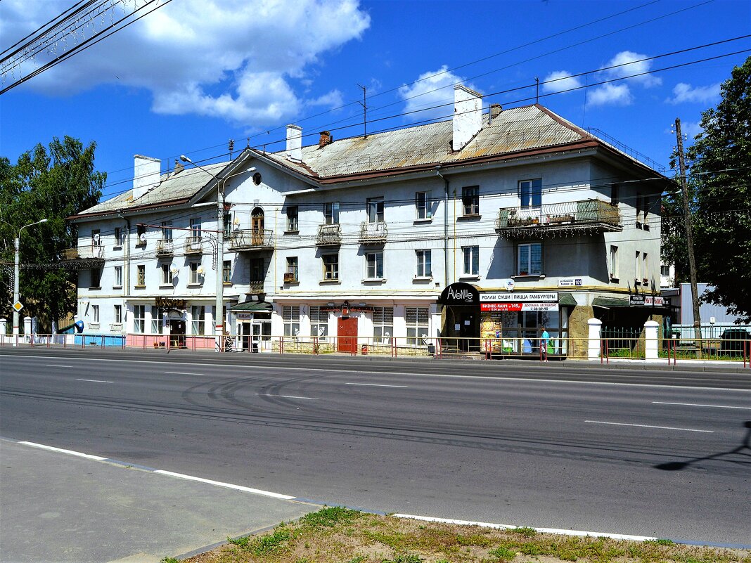 Чебоксары. Дом по ул. Калинина 101. - Пётр Чернега Чебоксары. Дом по ул. Калинина 101. - Пётр Чернега