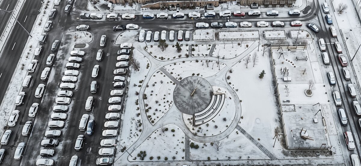 Питер. Весенний снег. Городские абстракции - Александр Семенов Питер. Весенний снег. Городские абстракции - Александр Семенов