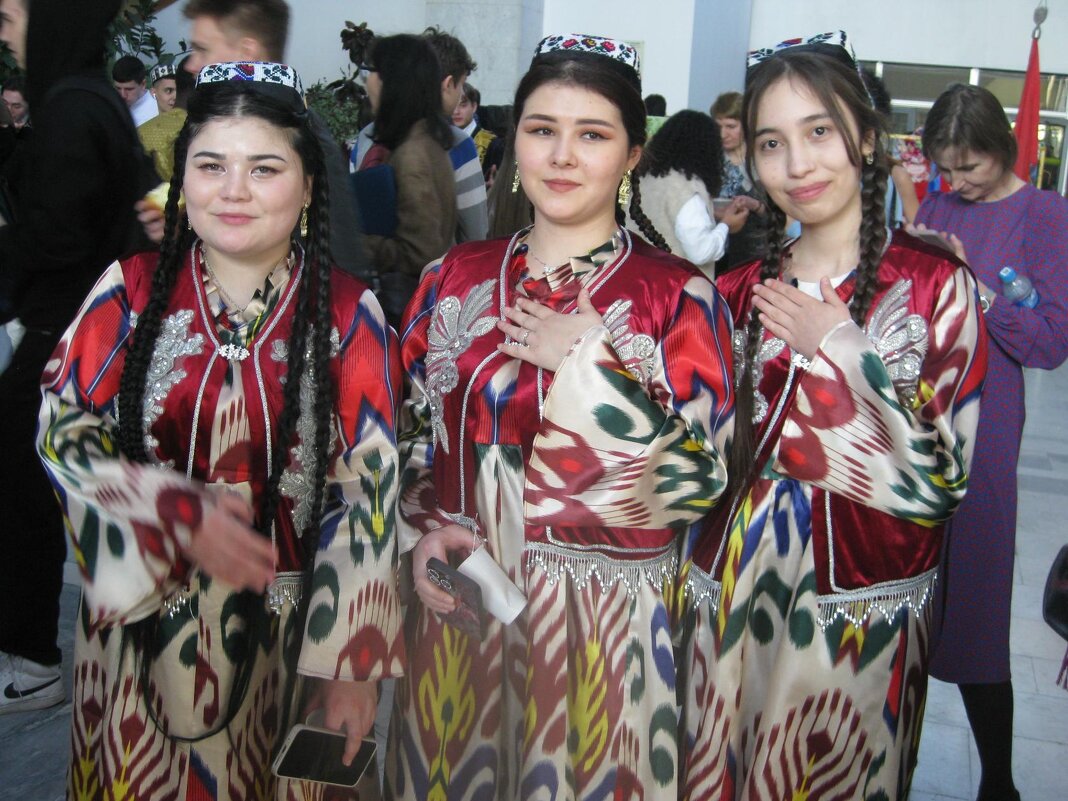 Три красавицы Востока - Дмитрий Никитин