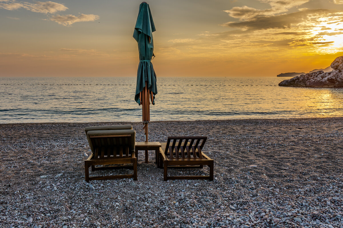 Крепитесь люди, скоро лето... (С) - OLЕГ Крепитесь люди, скоро лето... (С) - OLЕГ