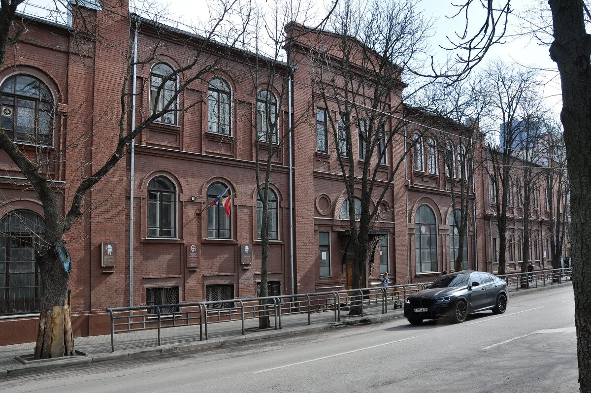 Здание гимназии Морозовой - Татьяна Машошина