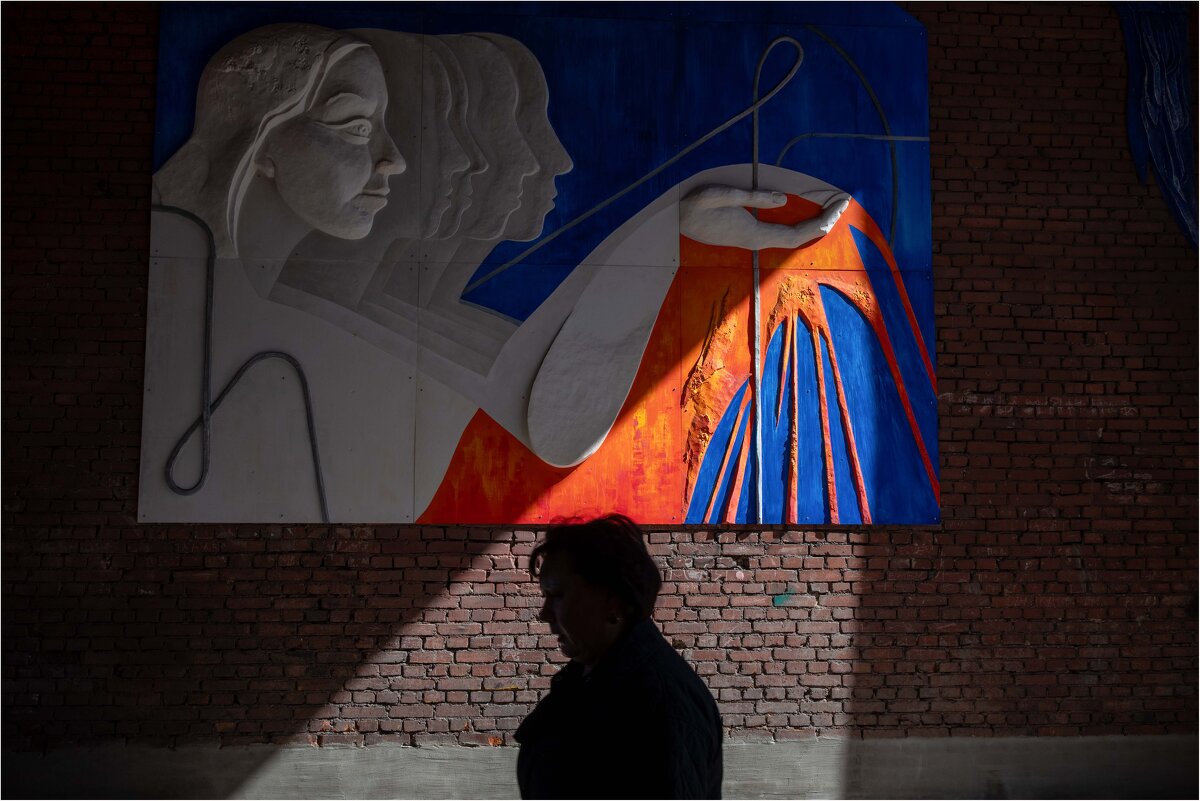 *** - Валерий Михмель 