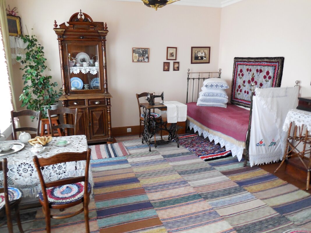 Комната горничной в усадьбе Гальских - Надежда 