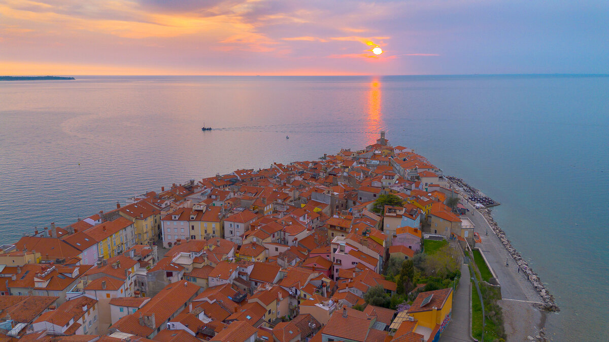 Старый город - Сергей Титов