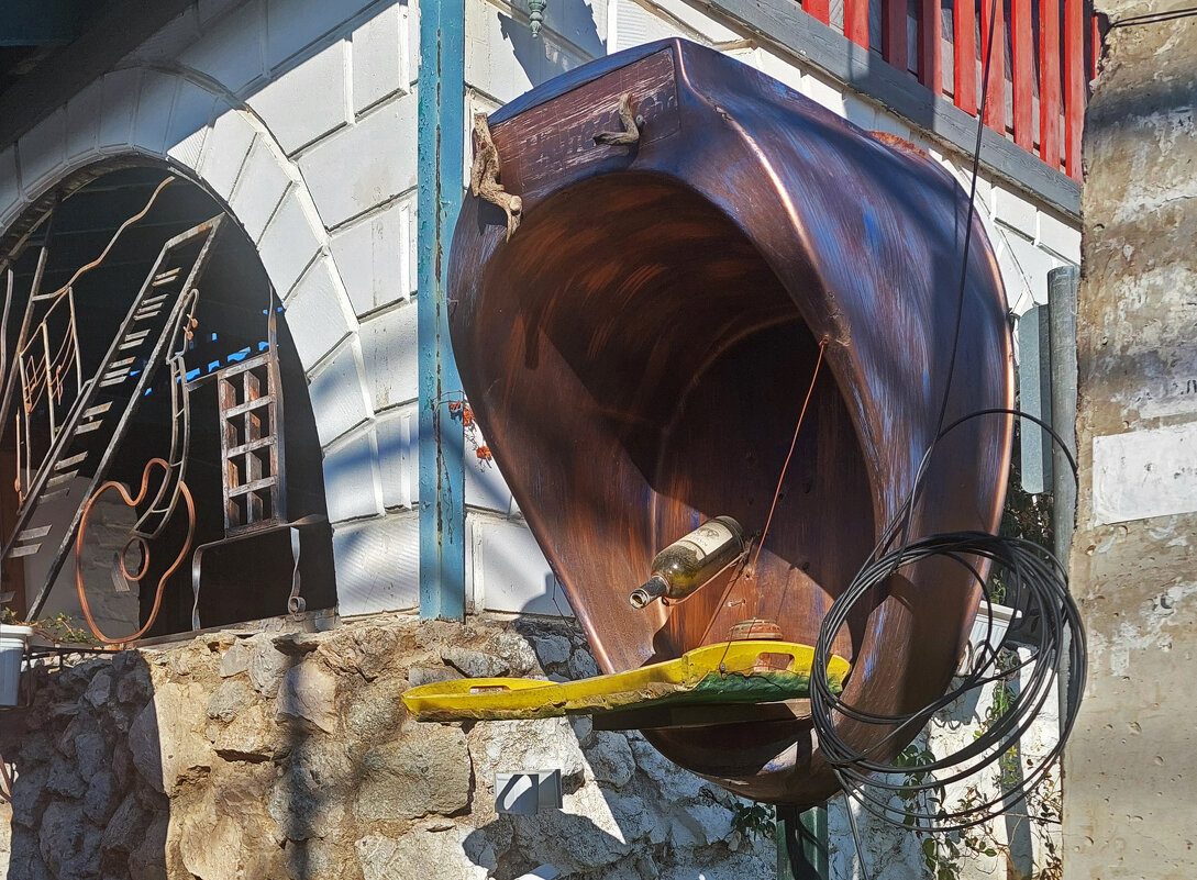 а была телефонной будкой - ИРЭН@ .