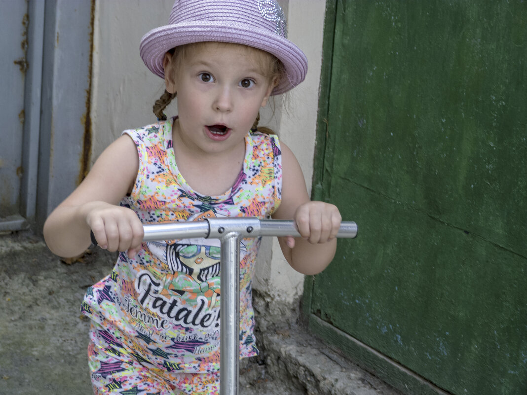 Внучка Любочка - Валентин Семчишин Внучка Любочка - Валентин Семчишин