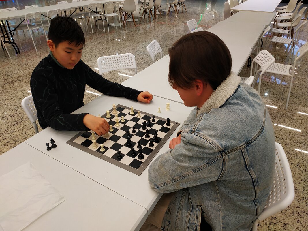 Что наша жизнь? - Игра! - Андрей Лукьянов Что наша жизнь? - Игра! - Андрей Лукьянов