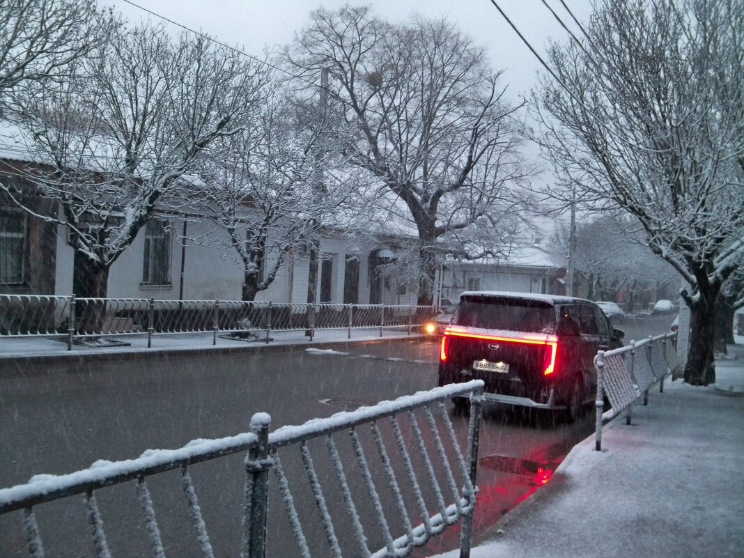Зима не даром злится ..... - Валентин Семчишин Зима не даром злится ..... - Валентин Семчишин