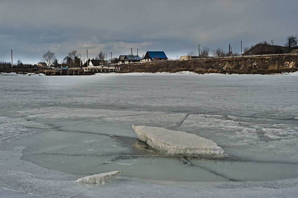 Не ходите дети, вы на лёд гулять... )) - Владимир Хиль Не ходите дети, вы на лёд гулять... )) - Владимир Хиль